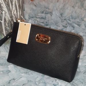 BNWT Michael Kors black wristlet